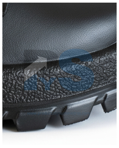 Bota de Seguridad Negra Ref 720 Talla 42